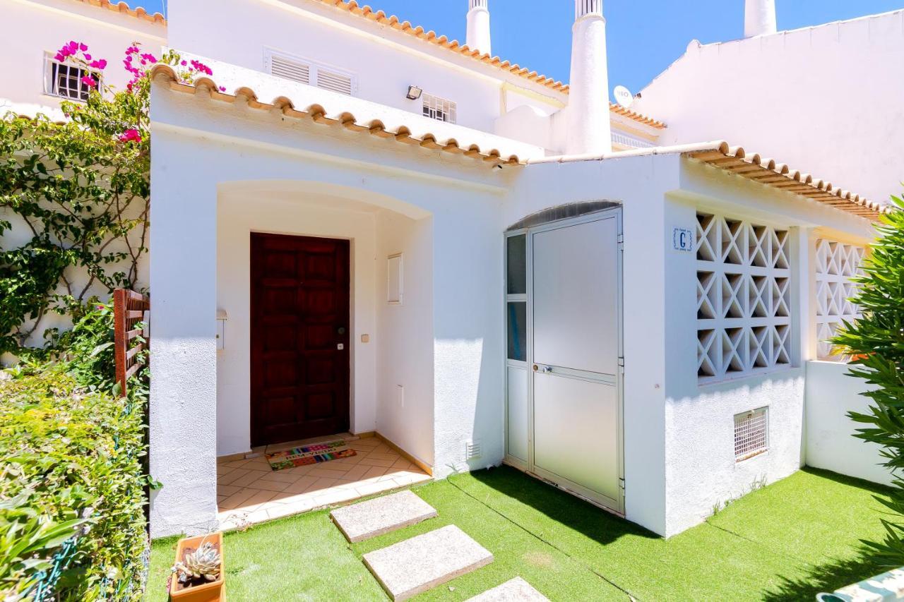 Small Villa 4Pax -Shared Pool @ Homesbyfc Албуфейра Экстерьер фото